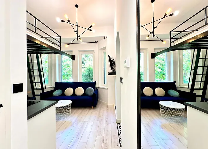 Copernik & Free Parking Apartment *