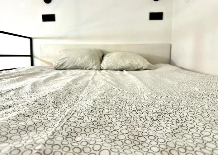 Copernik & Free Parking Apartment *